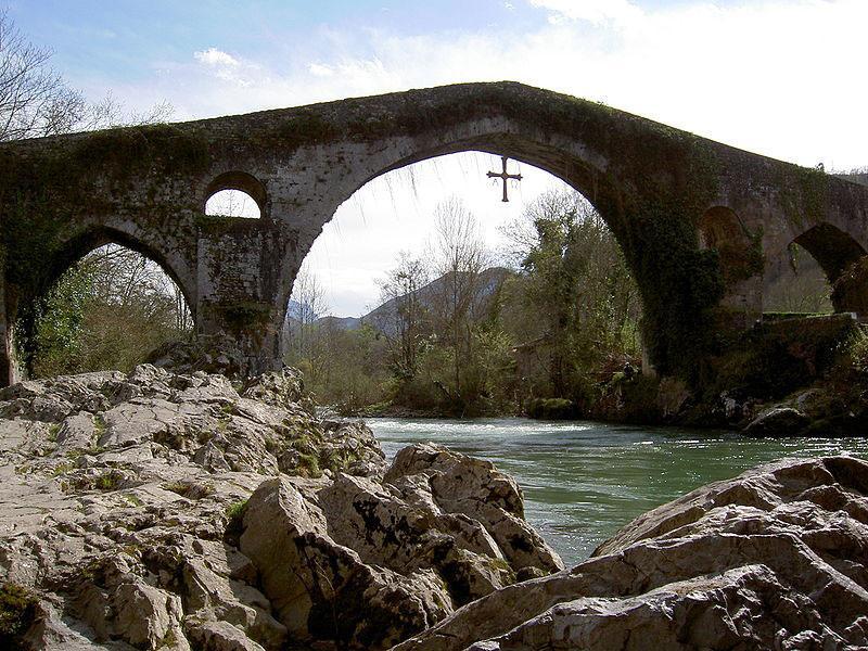Apartamento Cangas Relax Onís Dış mekan fotoğraf